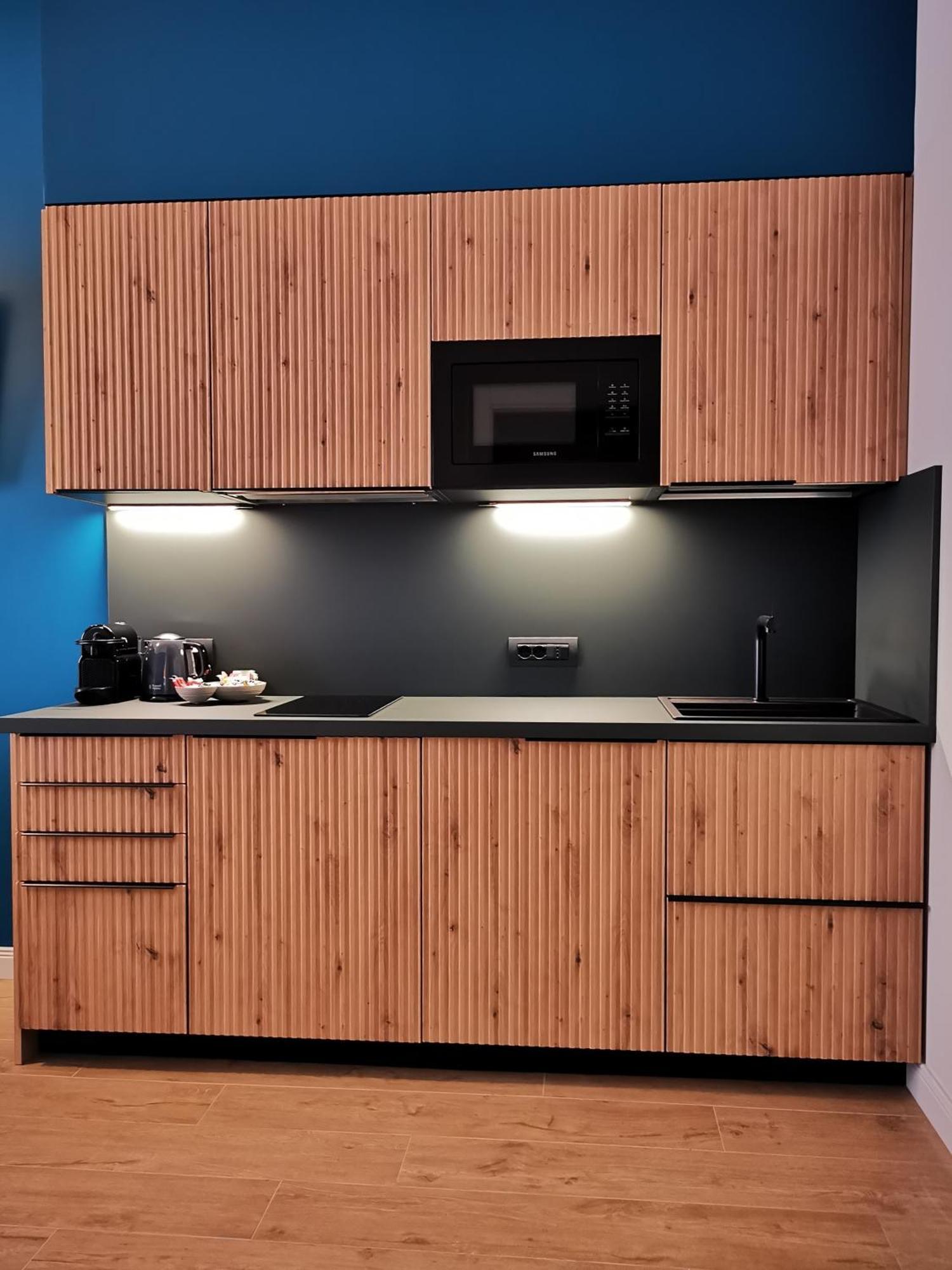 Cattaro 65 - Flexible Check-In Apartments Bari Ngoại thất bức ảnh