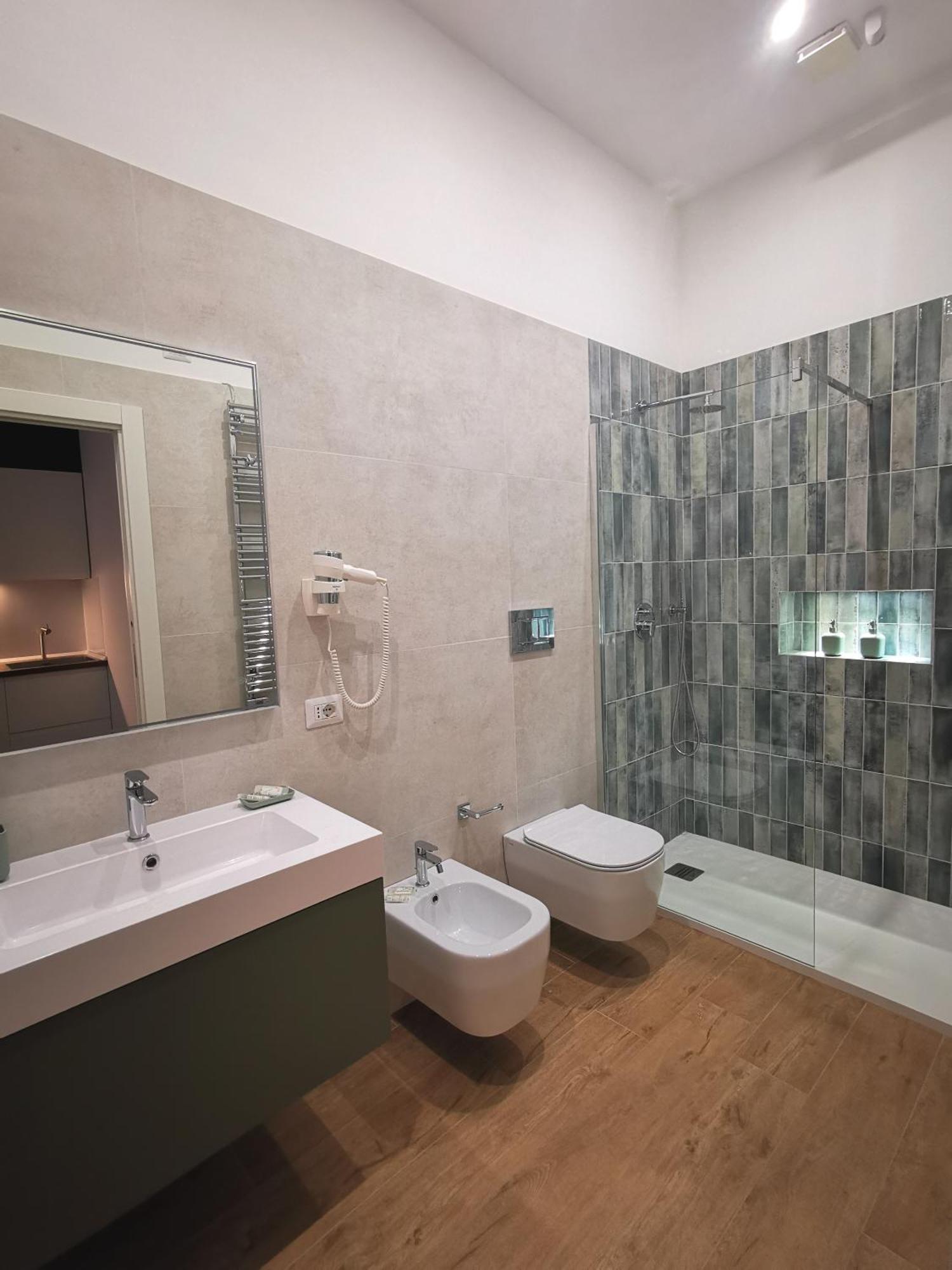 Cattaro 65 - Flexible Check-In Apartments Bari Ngoại thất bức ảnh