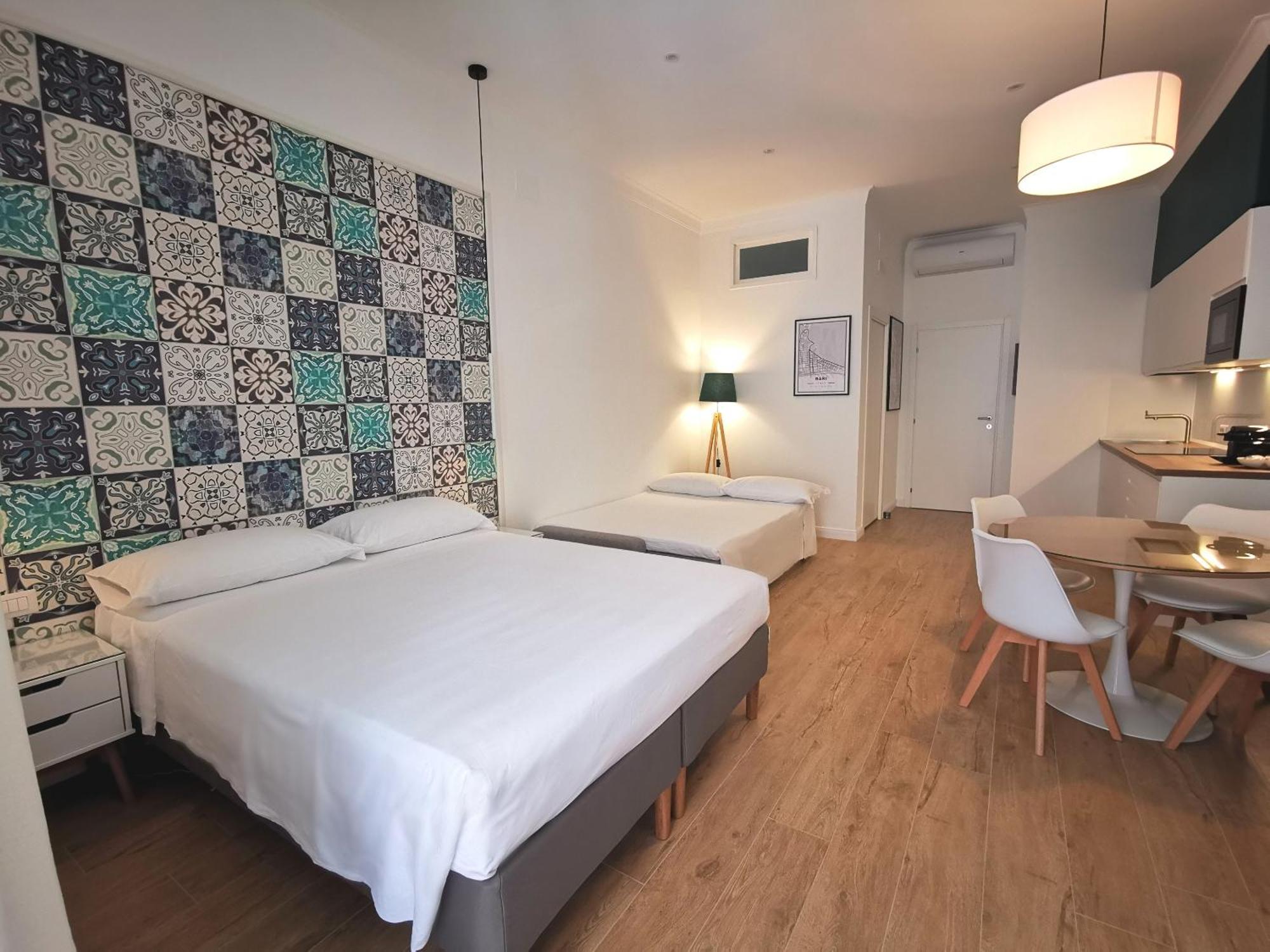 Cattaro 65 - Flexible Check-In Apartments Bari Ngoại thất bức ảnh
