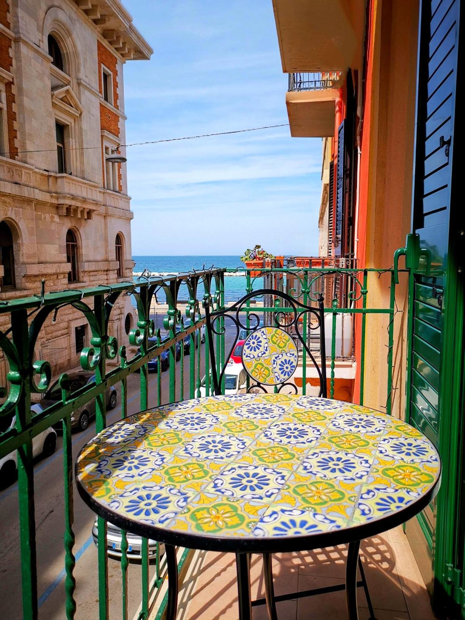 Cattaro 65 - Flexible Check-In Apartments Bari Ngoại thất bức ảnh